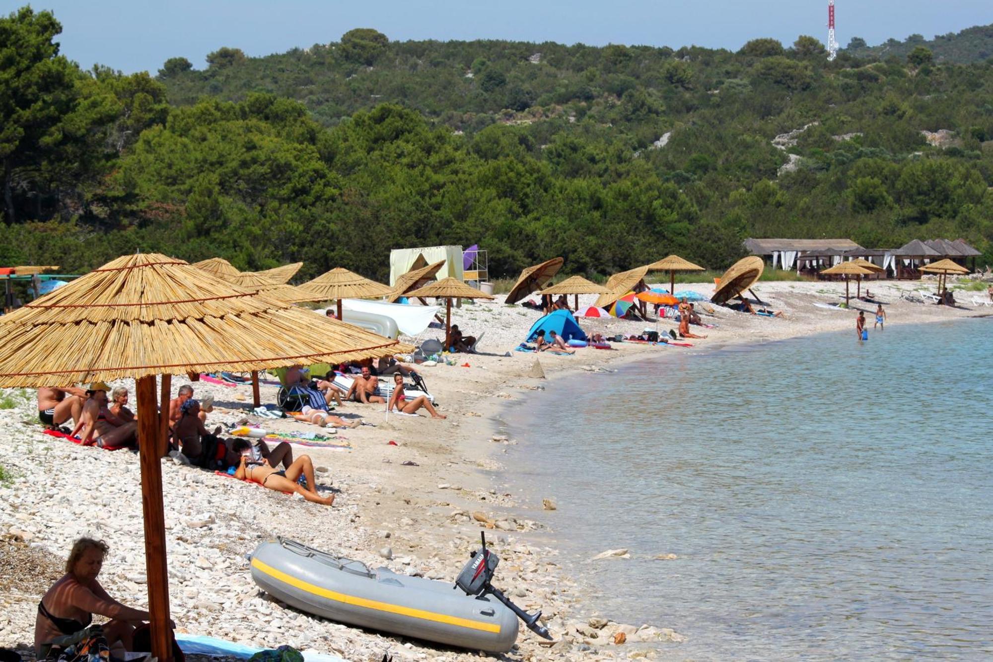 Apartments With A Parking Space Sali, Dugi Otok - 8181 Екстериор снимка